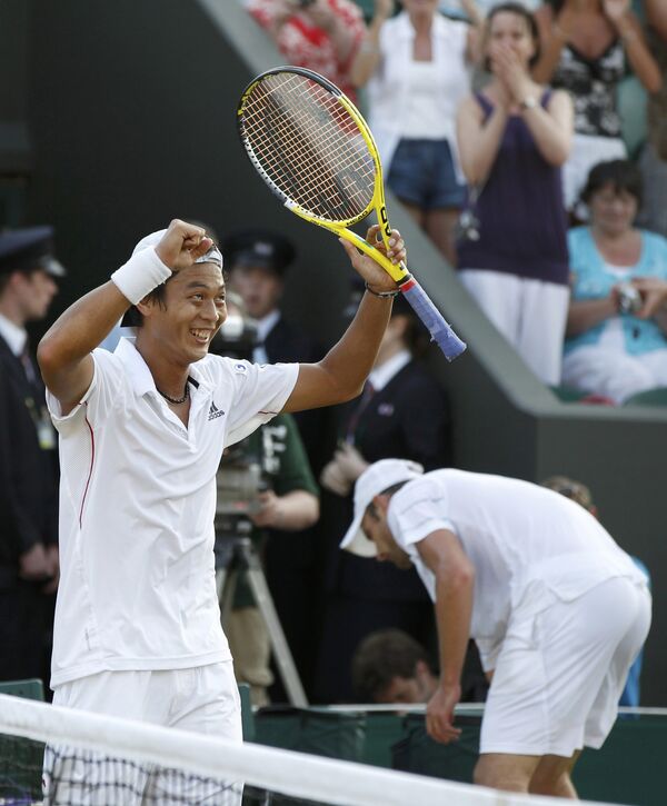 Теннисист из Тайваня Лу Ен-Хсунь победил американца Энди Роддика на Уимблдоне
