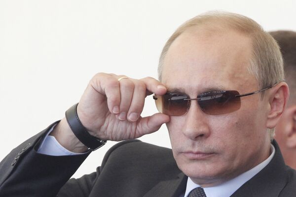 Путину показали панель Приоры с ГЛОНАСС