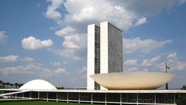 Комплекс зданий Национального Конгресса Бразилии в столице страны, городе Бразилиа. Архивное фото