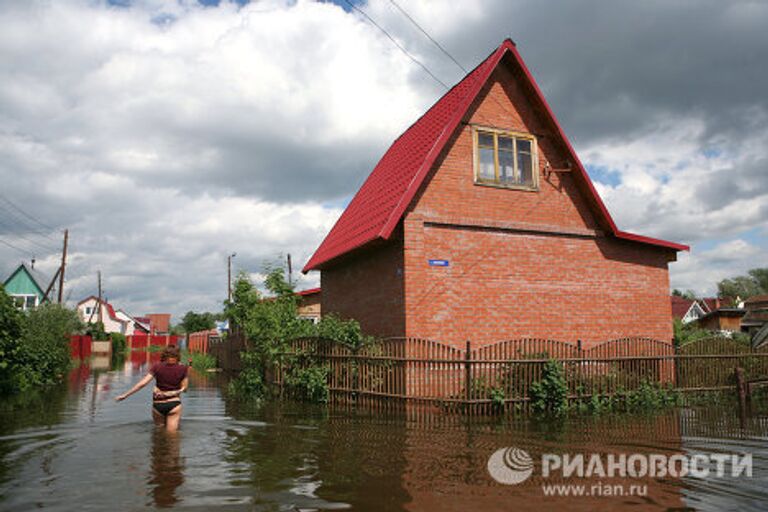 Подтопленные дачные участки в черте Новосибирска