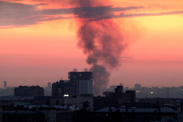 Пожар в плавучем ресторане на Москве-реке