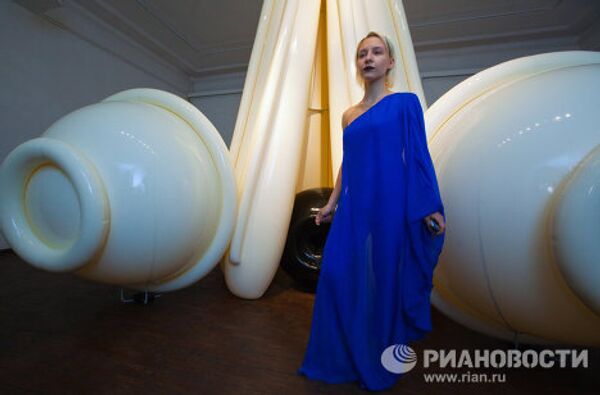 Открытие выставки Ложка Камасутры в Московском музее современного искусства