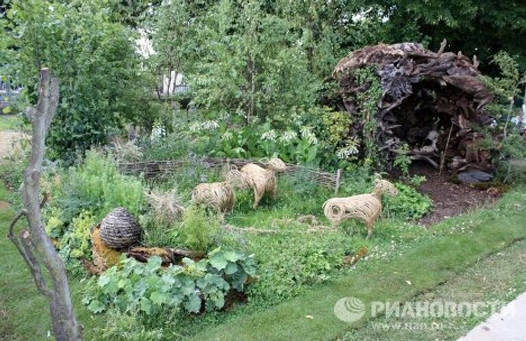 Цветочная шекспириада в английском дворце Хэмптон-корт