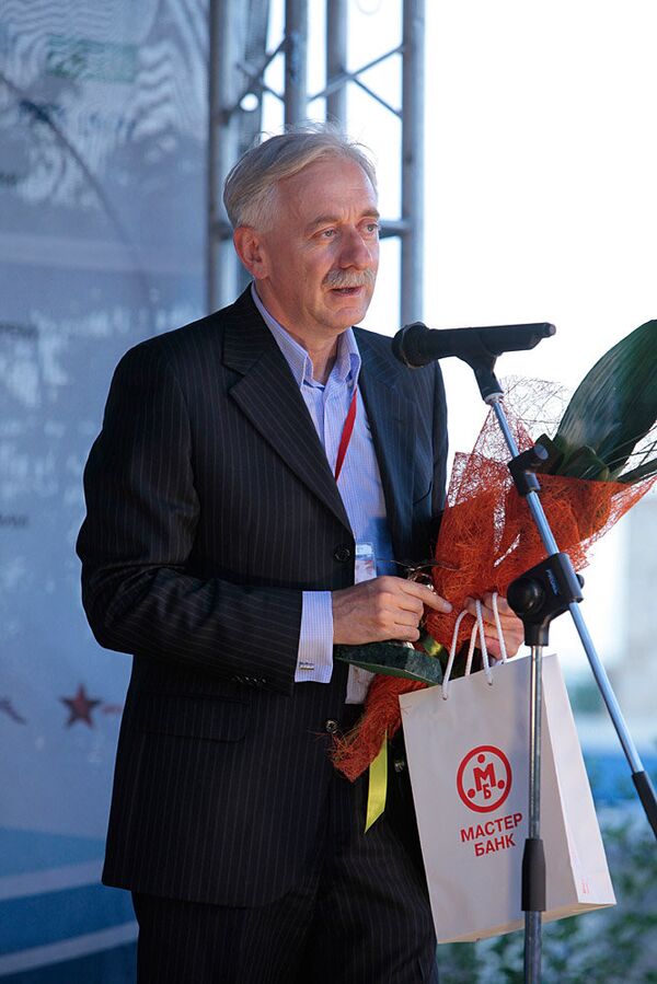 Виктор Лошак на церемонии вручения премии Медиа-Менеджер России-2010 