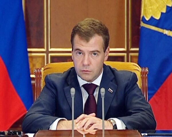 Медведев не исключает появления в будущем 3D-телеканалов