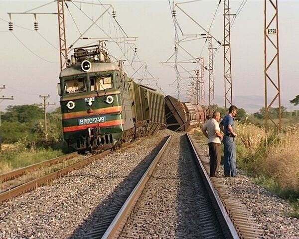Взрыв на железной дороге в Дагестане. Архив