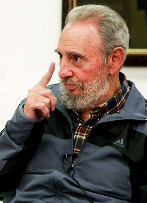 Фидель Кастро принял участие в телепередаче Круглый стол