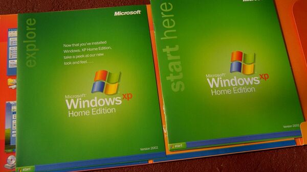 Операционная система Windows XP, архивное фото