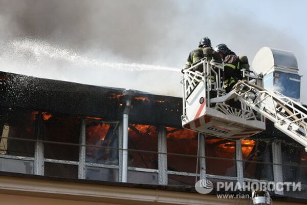 Пожар в Центрае имени Грабаря на улице Радио в Москве