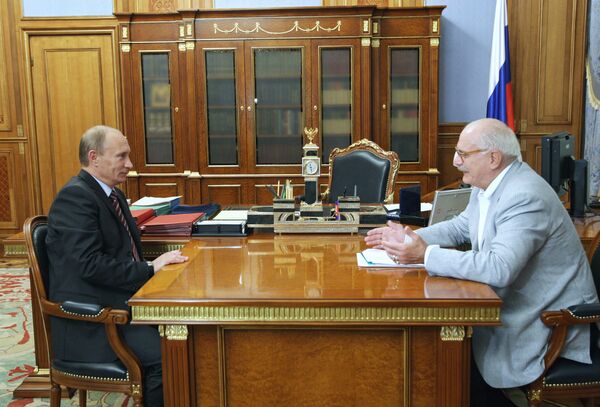 Рабочая встреча Владимира Путина и Никиты Михалкова