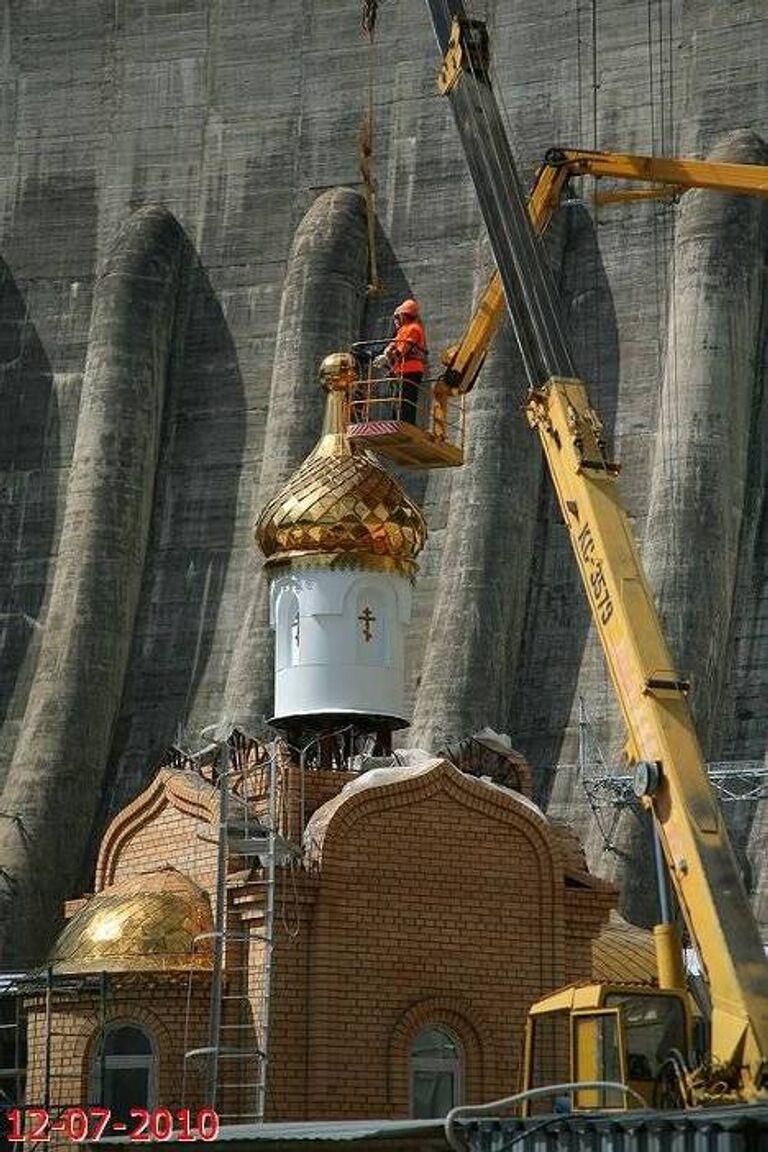 Строительство православной часовни у СШГЭС