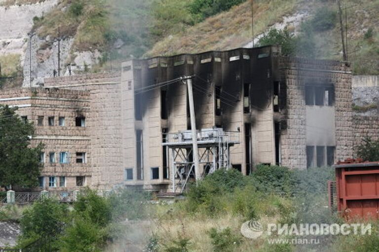 На Баксанской ГЭС взорвались четыре бомбы, одна обезврежена