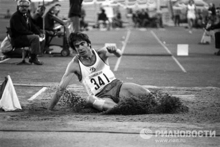 Трехкратный олимпийский чемпион Виктор Санеев