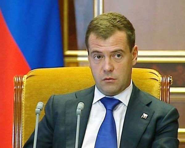 Медведев поставил кадровый вопрос после теракта на Баксанской ГЭС