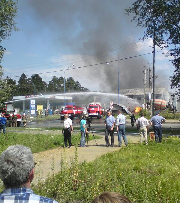 Пожар на автозаправке в Екатеринбурге
