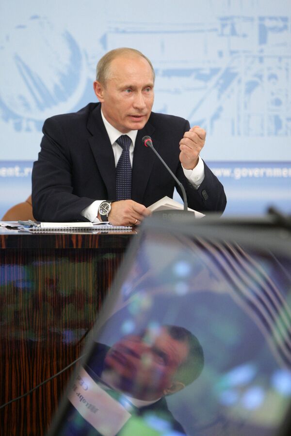 Премьер-министр РФ Владимир Путин провел совещание по вопросу О мерах по развитию черной металлургии