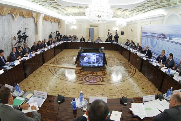 Премьер-министр РФ Владимир Путин провел совещание по вопросу О мерах по развитию черной металлургии