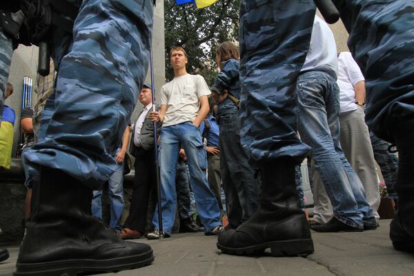 Подходы к главной площади Киева перекрыты перед маршем националистов