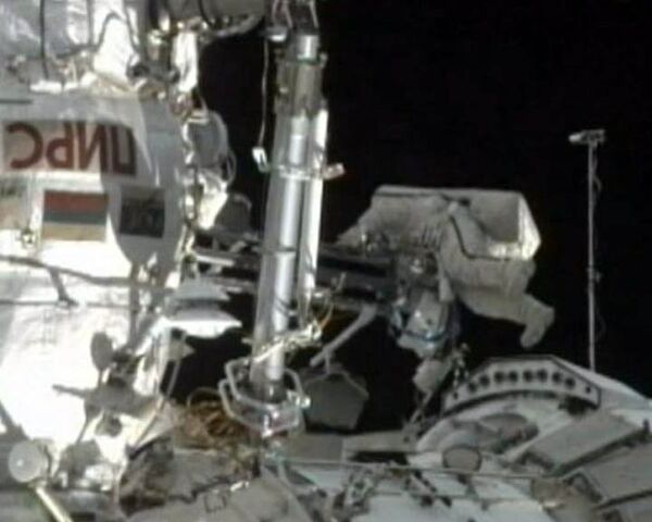 Российские космонавты Юрчихин и Корниенко вышли в открытый космос
