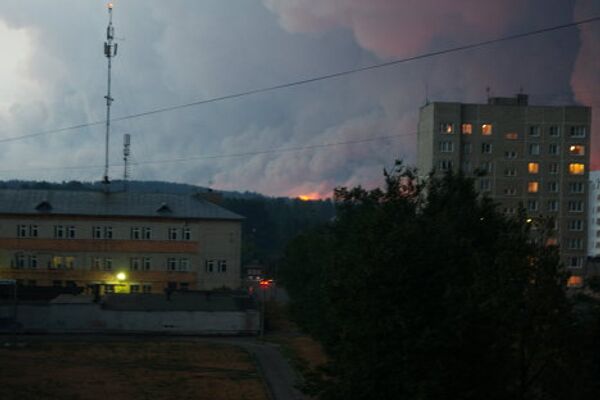 Дым накрыл дорогу в город Выкса