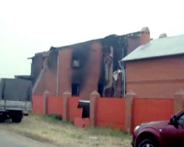 Огонь уничтожил половину деревни в Коломенском районе