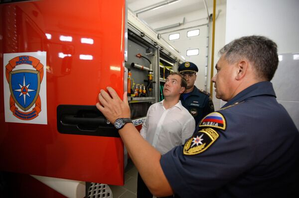 Дмитрий Медведев посетил пожарную часть № 35 в Имеретинской долине