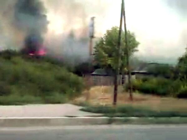 Лесной пожар на выезде из Самары палит дома