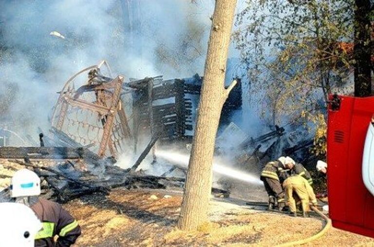 Пожар в городе Мастеров в Филевском парке