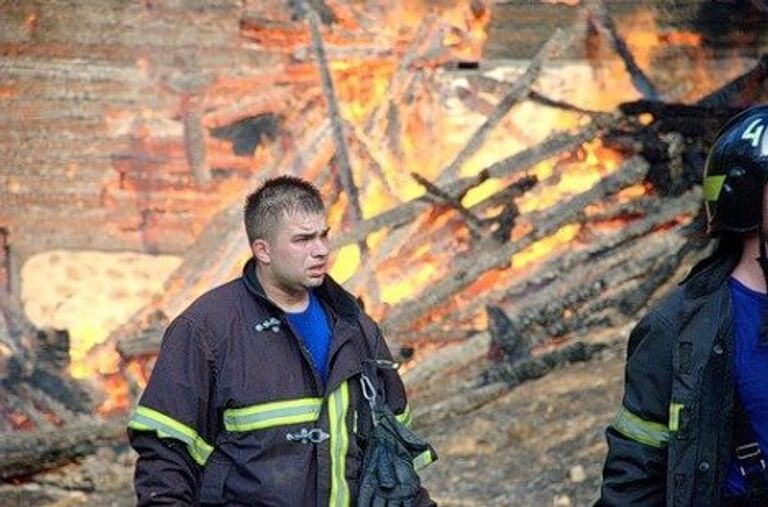 Пожар в городе Мастеров в Филевском парке