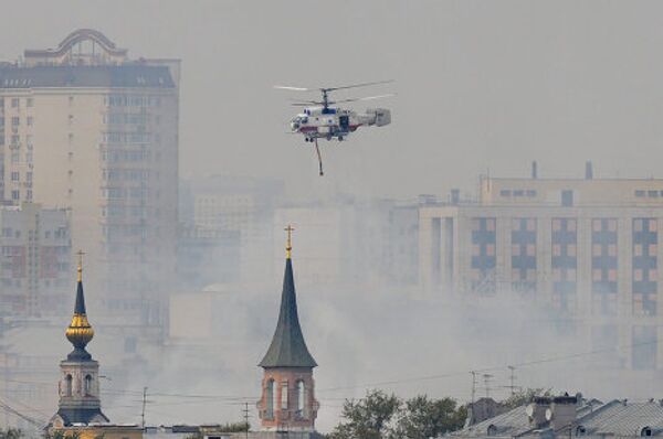 Пожар в храме святых апостолов Петра и Павла в центре Москвы