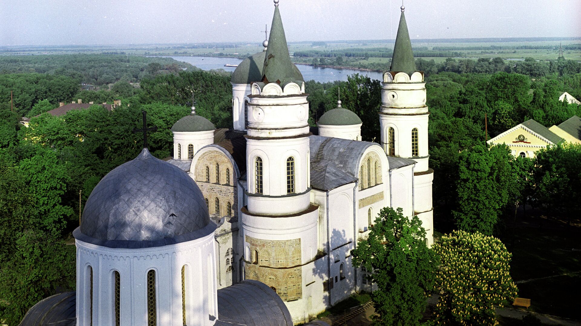 Спасо-Преображенский и Борисоглебский соборы города Чернигова - РИА Новости, 1920, 07.06.2023