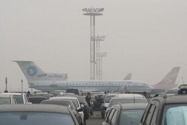 В аэропорту Домодедово из-за плохой видимости задерживаются рейсы