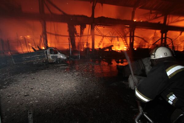 В Киеве сгорела большая часть складов Эльдорадо