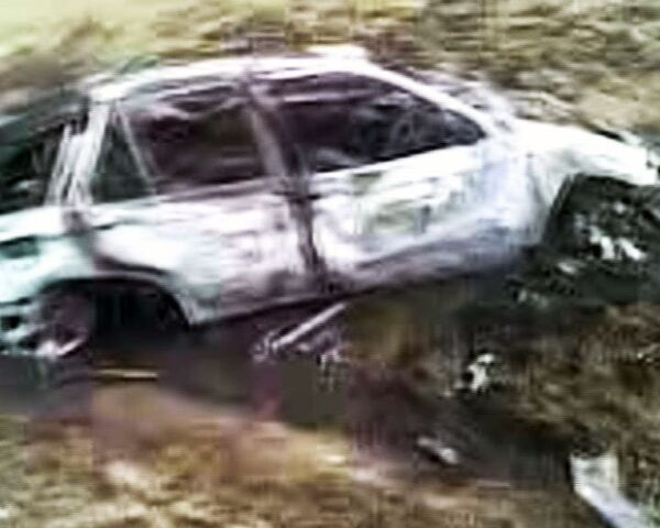 Автомобиль BMW Х5 сгорел в Ставропольском крае. Видео с места ДТП