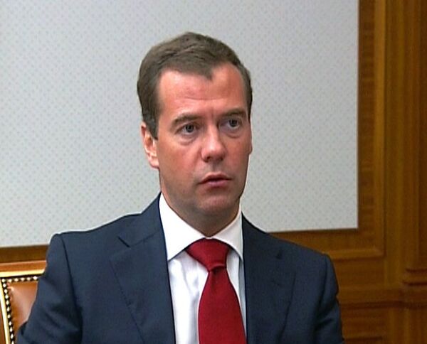 Медведев поручит силовикам полностью разминировать Чечню