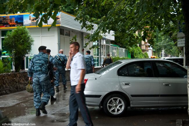 В Пятигорске взорвали машину рядом с кафе