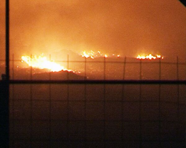Зарево от горящей во Фрязино свалки видно за несколько километров 