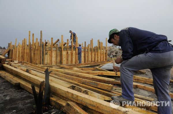 Восстановление деревни Верхняя Верея, пострадавшей от лесных пожаров