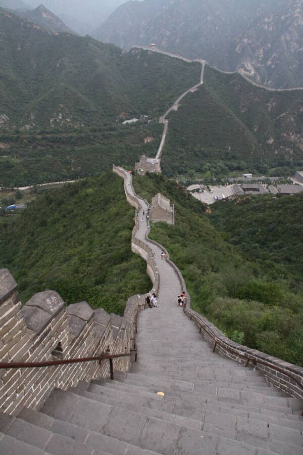 Захватывающие фото Эвереста и Великой Китайской стены из космоса