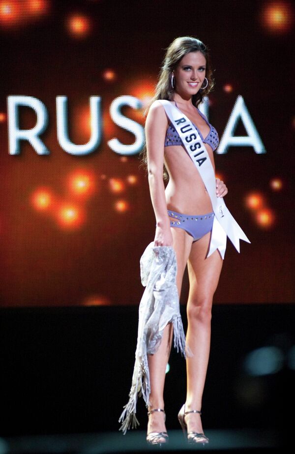 Участница конкурса красоты Мисс Вселенная-2010 Ирина Антоненко из России в Лас-Вегасе