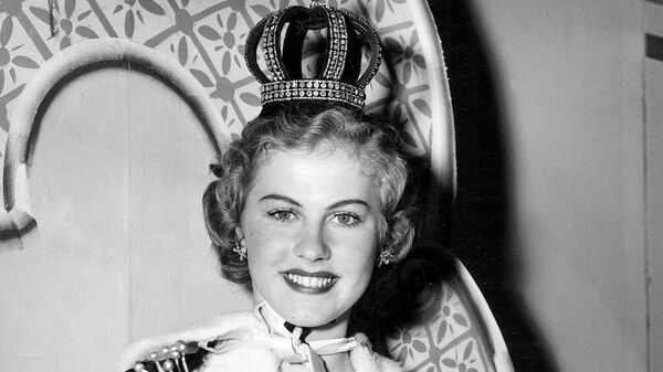 Мисс Вселенная 1952 года Арми Куусела из Финляндии