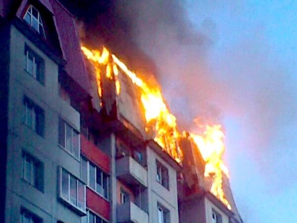 Пожар в десятиэтажном доме в Иркутске_2