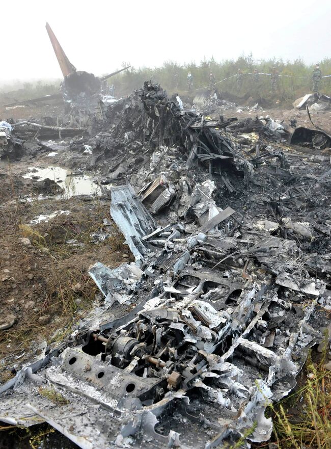 Пассажирский самолет разбился на северо-востоке Китая