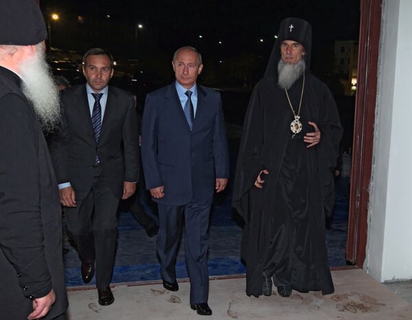 Владимир Путин посетил собор Святой Живоначальной Троицы в Петропавсловске-Камчатском