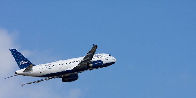 Airbus A320 компании JetBlue. Архивное фото