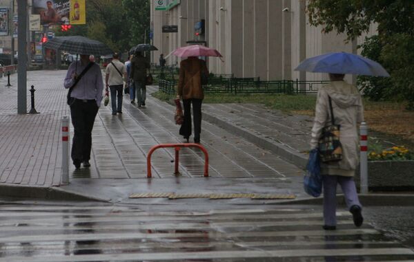 В Москве в пятницу будет прохладно и дождливо