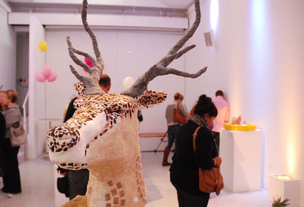 Сахарные пальцы, гамбургеры и олени на съедобной выставке в Лондоне