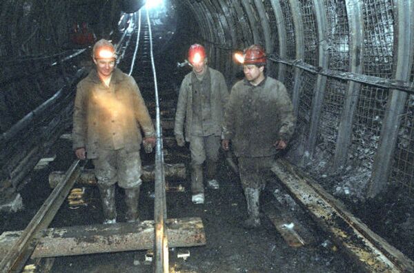 Обрушение породы произошло в понедельник на закрытой шахте в Кузбассе 