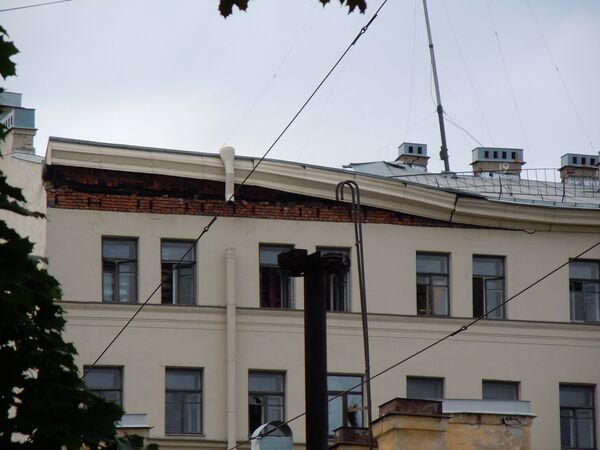 Обрушение дома на Лиговском проспекте в Санкт-Петербурге