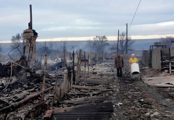 Последствия пожара в станице Лапшинской в Волгорадской области